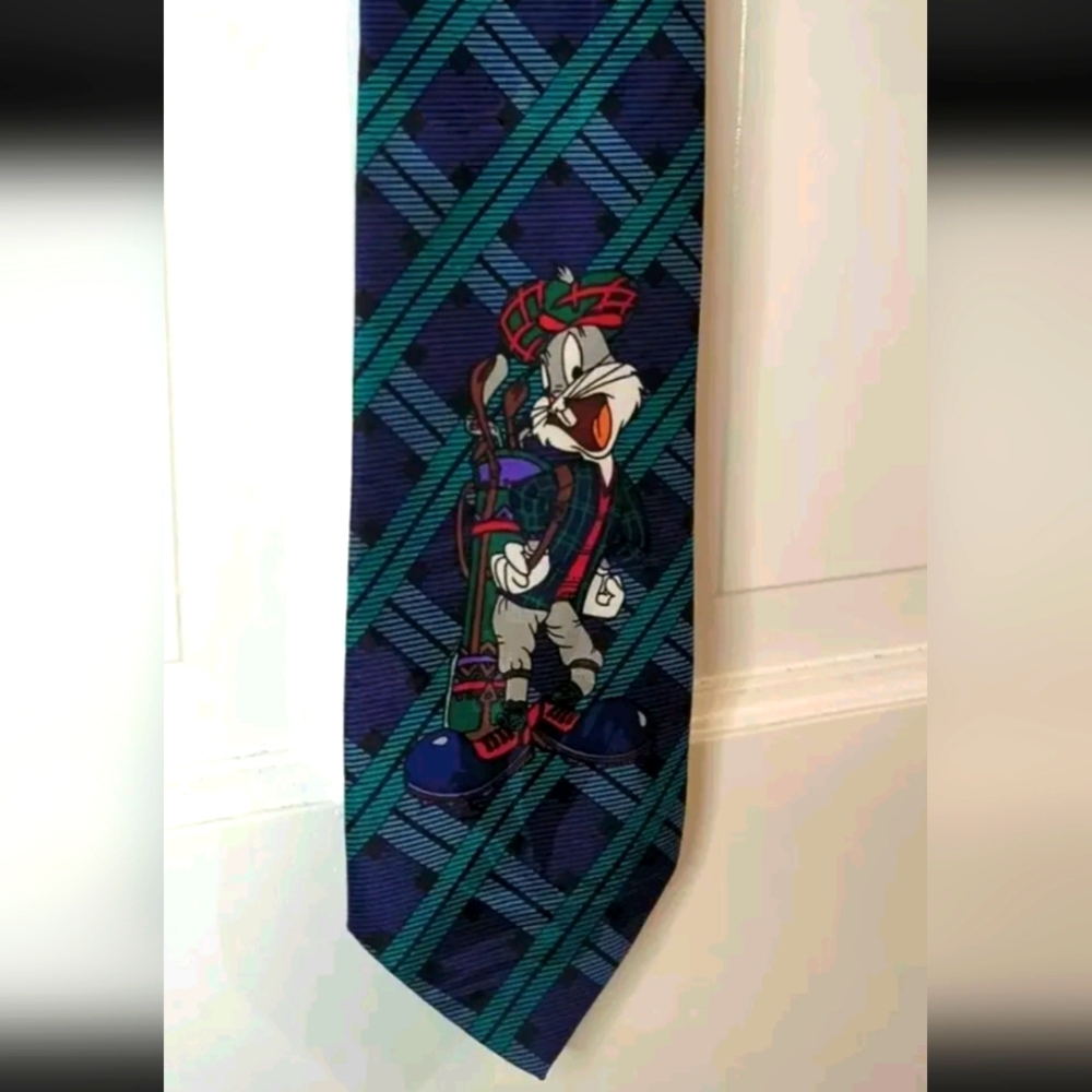 Mens Looney Tunes 100% Silk Tartan Golf Bugs Bunny Novelty Tie 3.75" wide